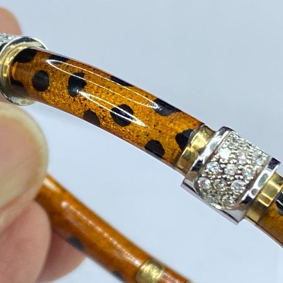 SOHO 0.32ct Diamond & Leopard Enamel bangle-18K yellow gold Italy 17.5g JR7645 - Picture 7 of 8